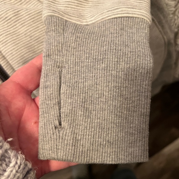 Lululemon RARE mini stripe Scuba IV size 8 NWOT - Picture 5 of 7